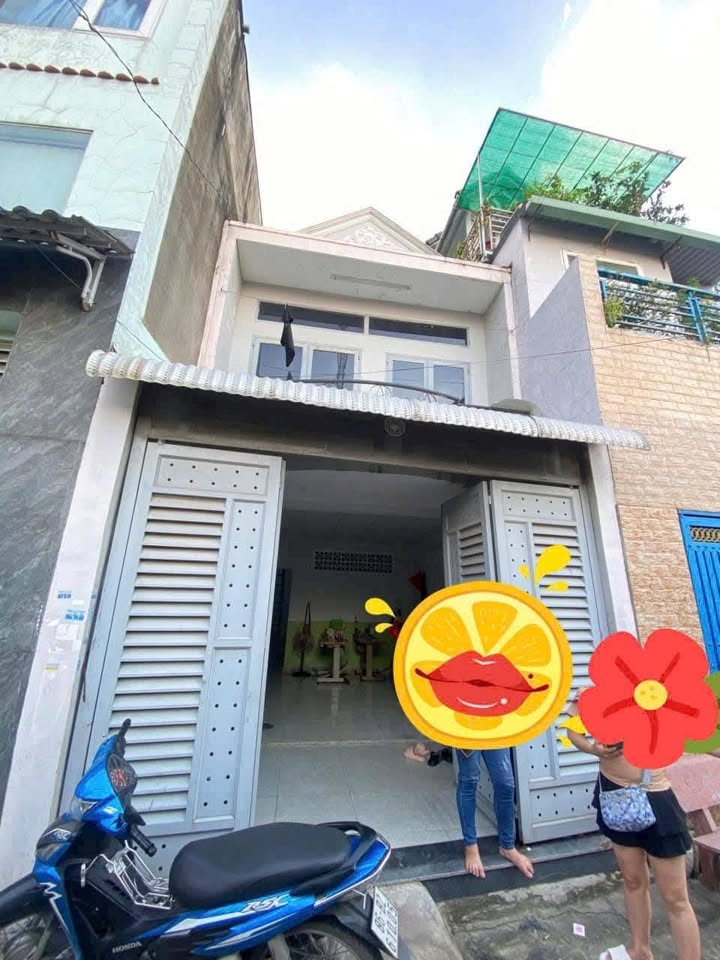 Nhà Hóc Môn 56m² giá 1.75 tỷ - Vị trí đẹp, ô tô vào tận nhà!