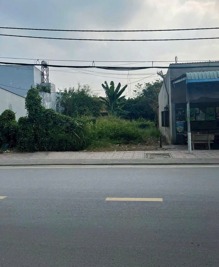 Đất mặt tiền đường Nguyễn Thị Sáu, Hóc Môn 90m² giá 3.795 tỷ - Vị trí đắc địa gần chợ