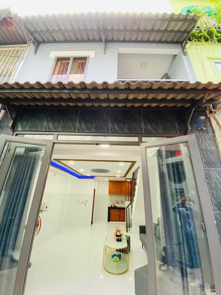 Nhà riêng Thạnh Lộc, Quận 12, 28m² giá 2.5 tỷ - Sổ hồng chính chủ!