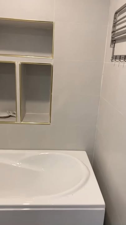 Nhà 5 tầng xóm 3 Đồng Nhân 32m² giá 6.25 tỷ - Đón Tết ngay tại nhà mới!