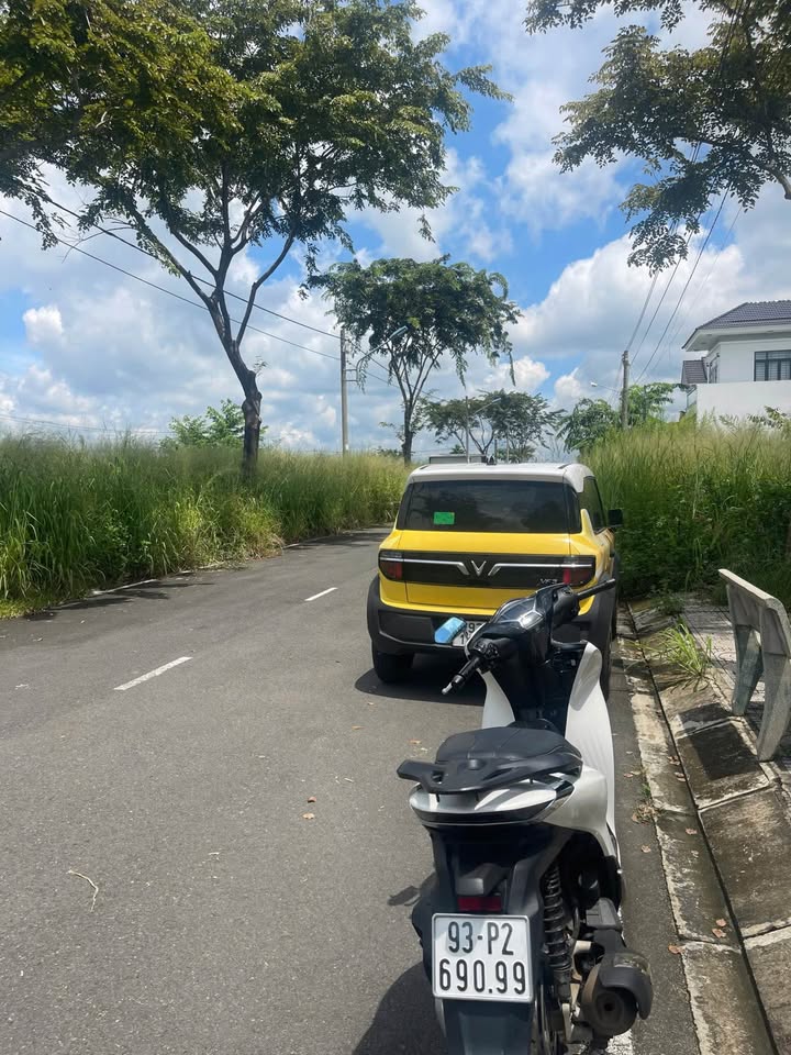 Nhà phố Tân Phú Đồng Xoài 130m² giá 2 tỷ - Đẹp như mới, sẵn ở ngay!