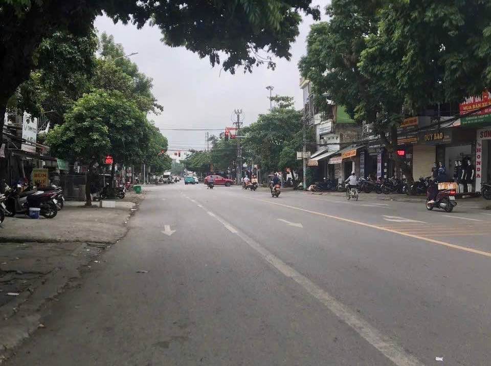 Nhà 3 tầng phố Lê Lai, 115m² giá 6 tỷ - Vị trí thuận lợi, đầy đủ tiện ích!