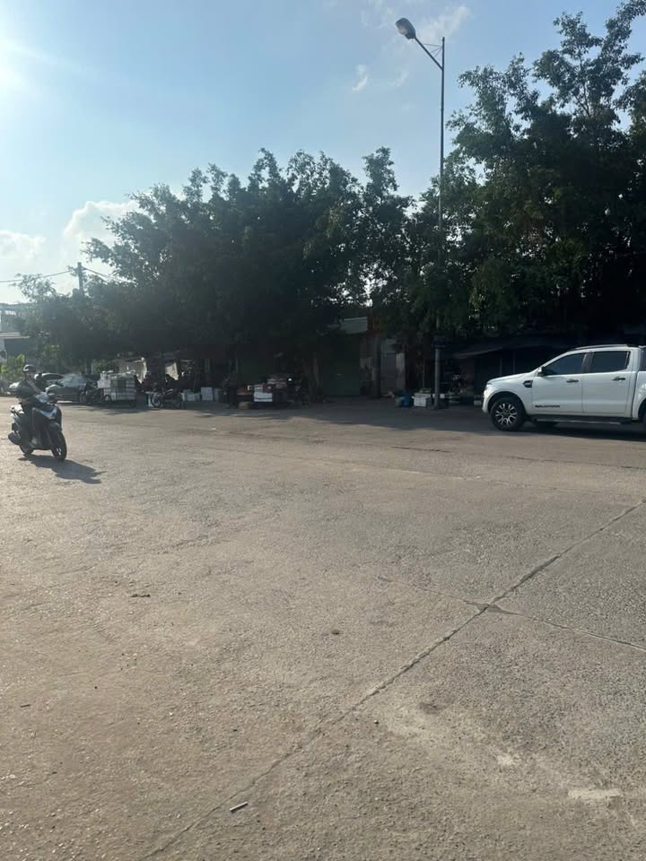 Đất nền Phạm Bạch Hổ, Ninh Sơn 175.8m² giá 12 tỷ - Đối diện chợ phường!