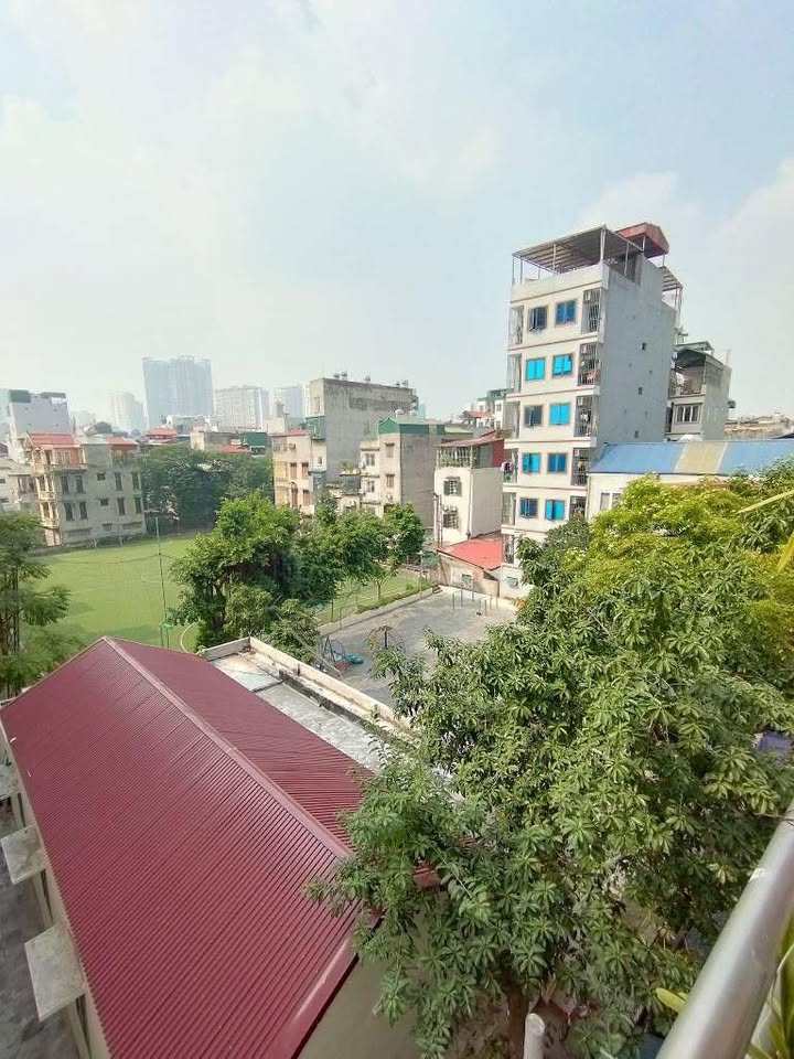 Nhà phố Giáp Nhất 49m² giá 13 tỷ - Lô góc mặt tiền khủng, gần trung tâm!