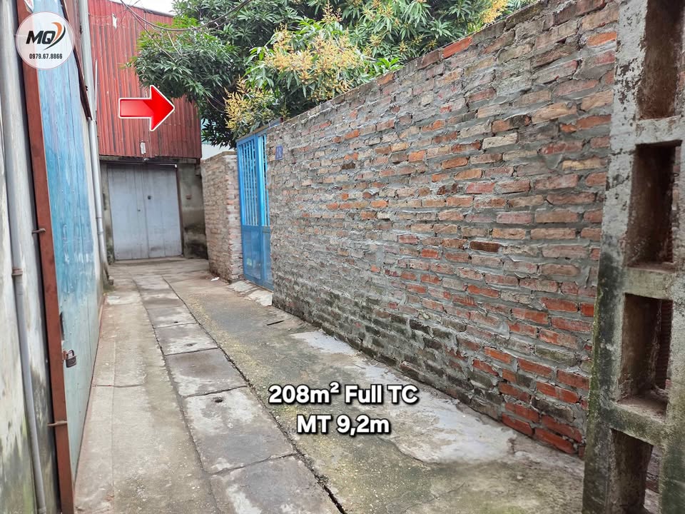 Nhà 2 tầng thôn Bến 106m² giá 6 tỷ - Sẵn sàng vào ở ngay!