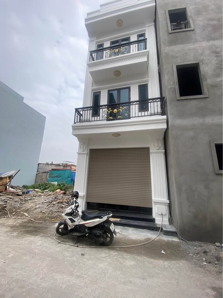 Nhà đẹp 3 tầng Nguyễn Lương Bằng 48m² giá 2.9 tỷ - Cơ hội không thể bỏ lỡ!