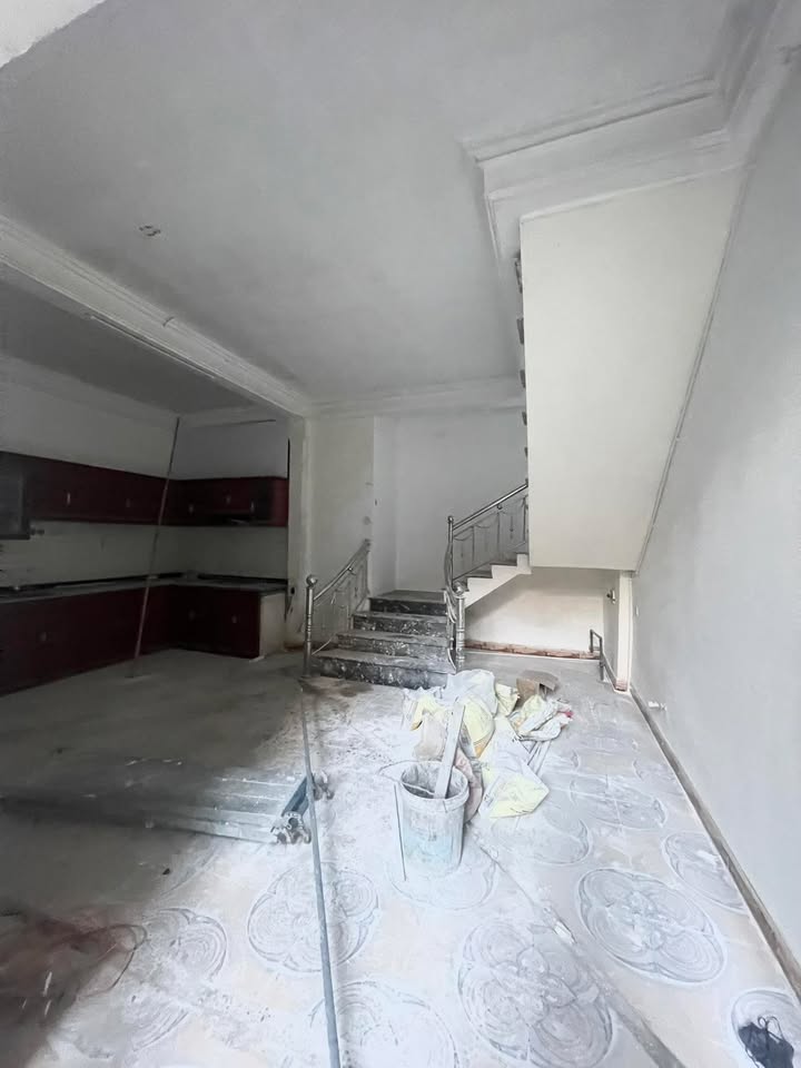 Nhà 3 tầng tại phường Hạc Thành 50m² giá 1 tỷ - Sổ đỏ chính chủ!