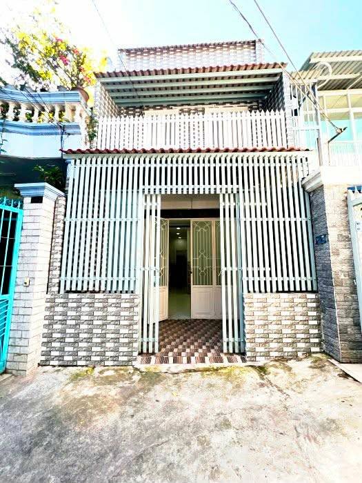Nhà phố Nguyễn Thần Hiến, Quận 4, 56m² giá 4.35 tỷ - Tiện nghi đầy đủ!