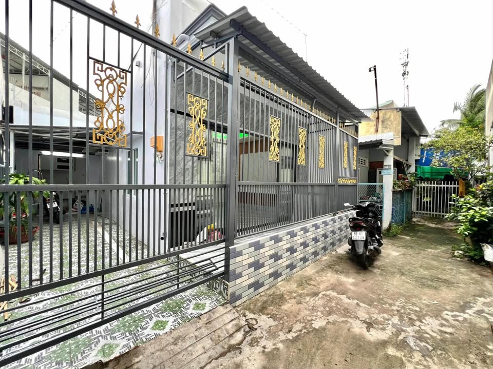 Nhà riêng Rạch Giá, Kiên Giang 92m² giá 1.28 tỷ - Gần mặt tiền Nguyễn Trung Trực!