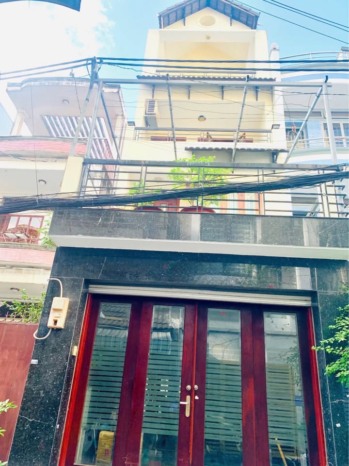 FrontHouse Cách Mạng Tháng 8, Quận 10 67m² - Nhà đẹp 2 mặt tiền, giá thương lượng!