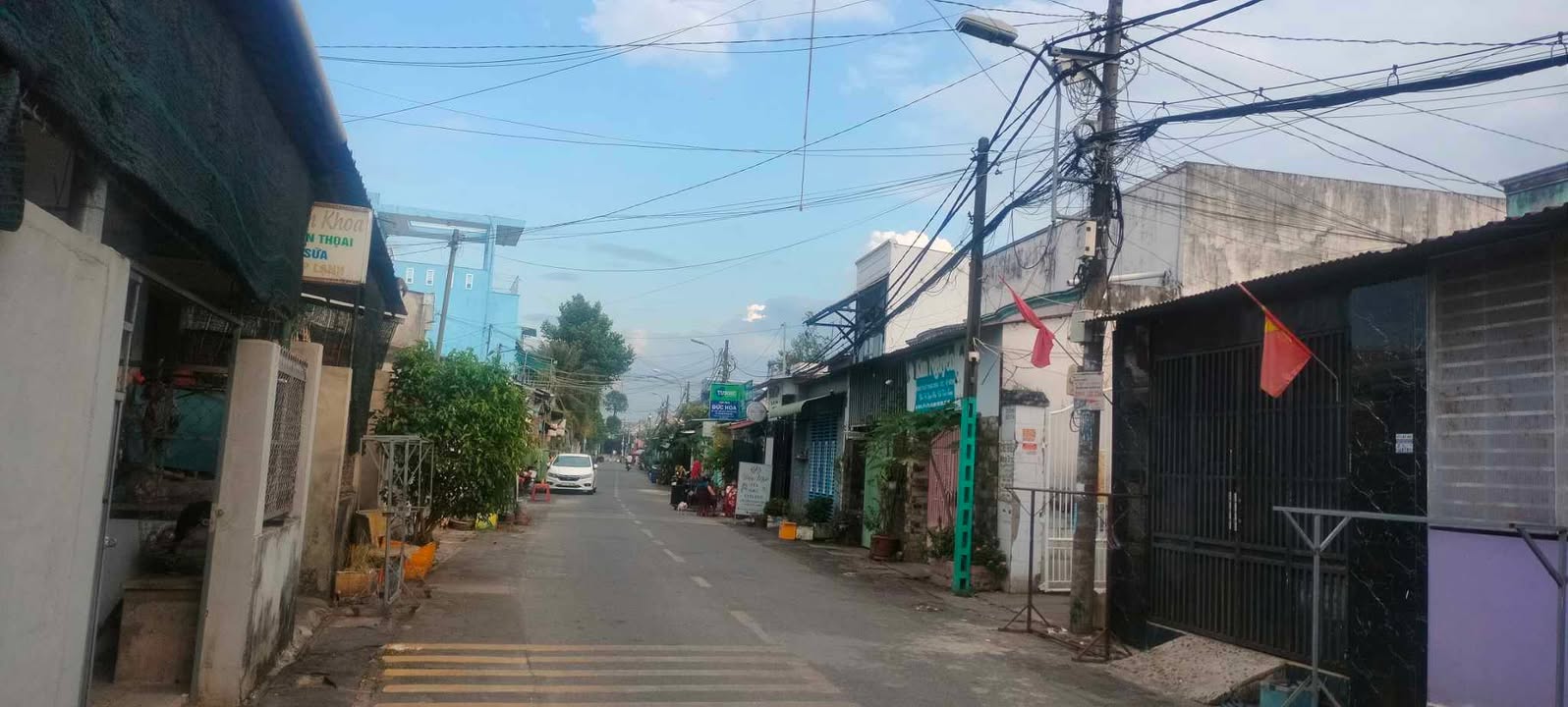 FrontHouse 27 Xuân Thới Sơn 68m² giá 4 tỷ - Sổ hồng riêng, công chứng ngay!