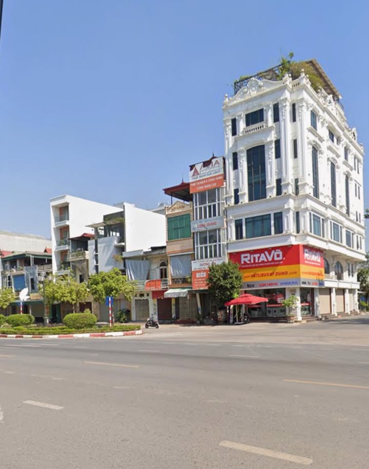 Nhà 3 tầng tại trung tâm thị trấn Đông Anh 42m² giá 5 tỷ - Cơ hội hiếm có!