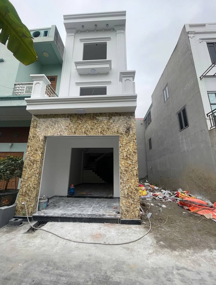 Nhà 3 tầng độc lập tại TDP 1, Bắc Sơn, Hải Phòng - Thiết kế hiện đại, giá chỉ 2.5 tỷ!