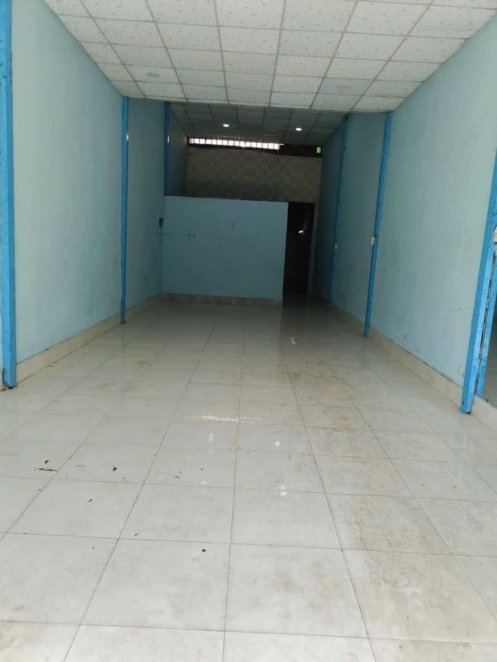 Cho thuê mặt tiền đường nhựa 6m Phường Dĩ An 90m² giá 5.5 triệu - Địa điểm kinh doanh lý tưởng!