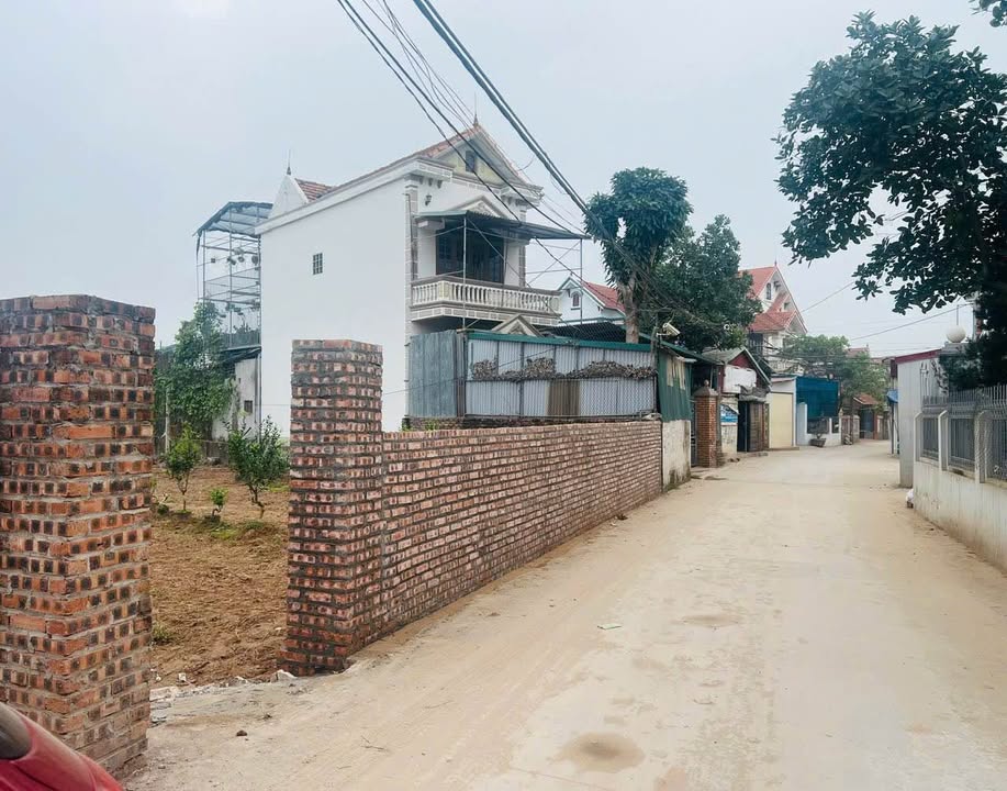 FrontHouse tại Văn Giang 120m² giá 7.44 tỷ - Kinh doanh bậc nhất!