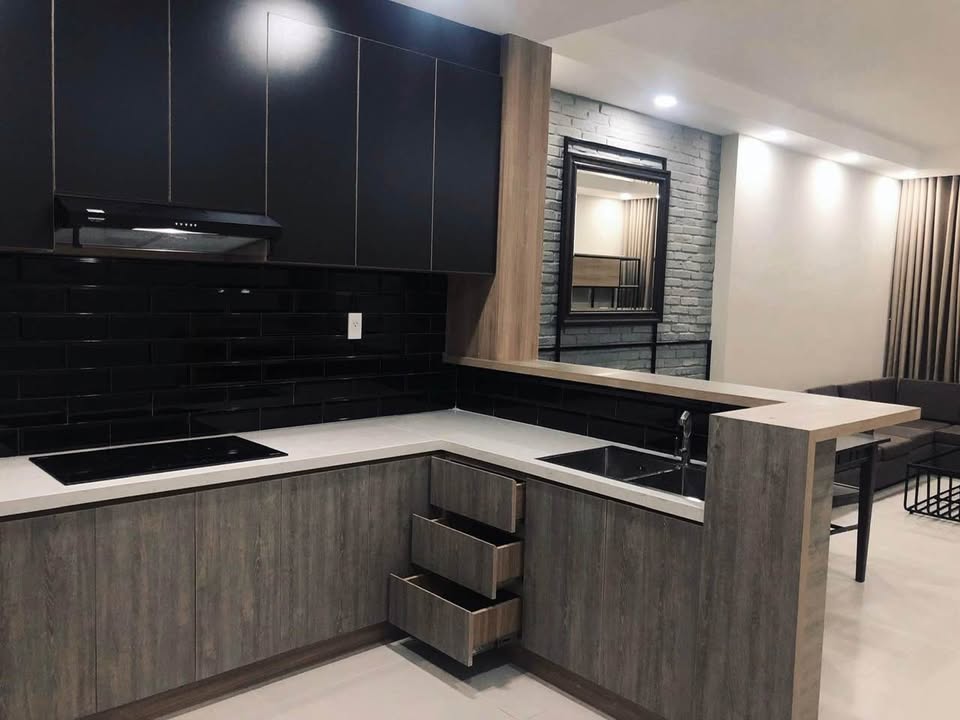 Căn hộ dịch vụ Goldview Quận 4 81m² giá 5.2 tỷ - Sẵn dòng tiền từ hợp đồng thuê