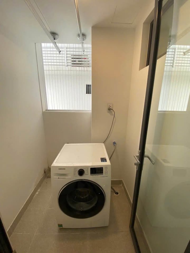 Căn hộ Landmark 81, Bình Thạnh 46m² giá 5.5 tỷ - Ban công view đẹp