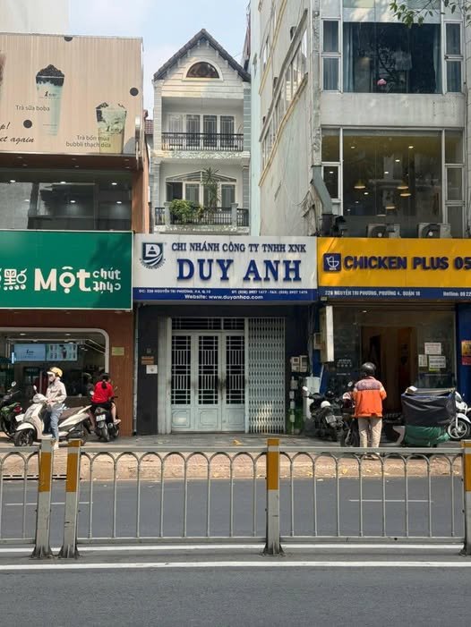 Nhà mặt tiền Nguyễn Tri Phương, Quận 10, 194m² giá 59 tỷ - Đầu tư sinh lời đỉnh cao!