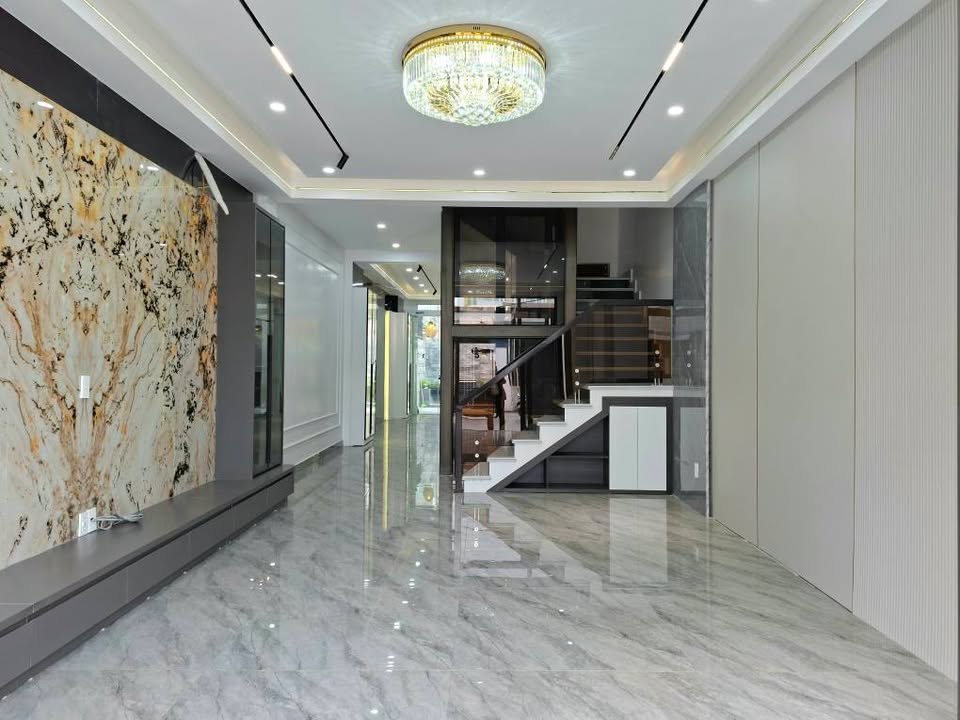 Bán nhà đường Thiên Lôi, quận Lê Chân, Hải Phòng - 141m², 4 tầng thang máy, giá thỏa thuận