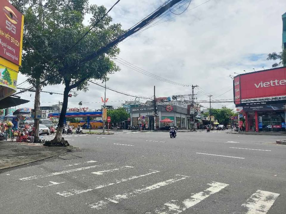 FrontHouse Đường Tô Hiệu, Liên Chiểu 180m² giá 10 tỷ - Mặt tiền khủng, kinh doanh đắc địa!