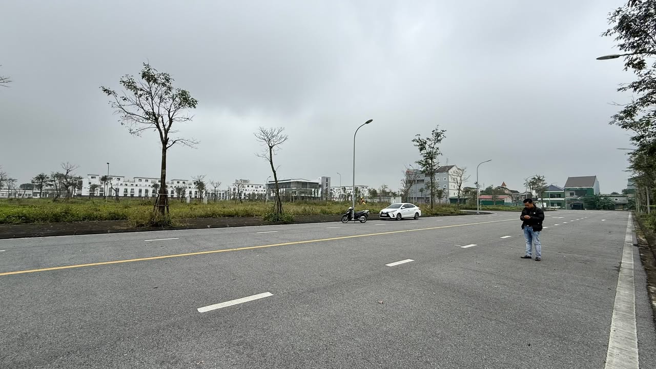 FrontHouse Đức Thọ 130m² giá 3 tỷ - Sổ hồng chính chủ lâu dài!