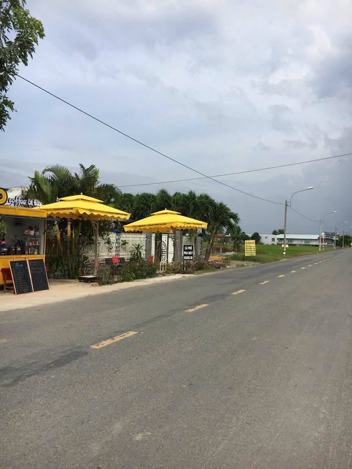 Đất thổ cư mặt tiền đường 826B, Cần Đước, Long An 245m² - Vị trí đắc địa cho kinh doanh!