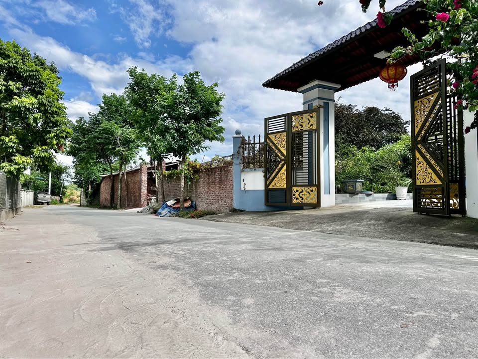 Lô Đất 2 Mặt Thoáng Thôn Cõi - Đạo Tú 108m² giá 1.6 tỷ - Cơ hội đầu tư tuyệt vời!