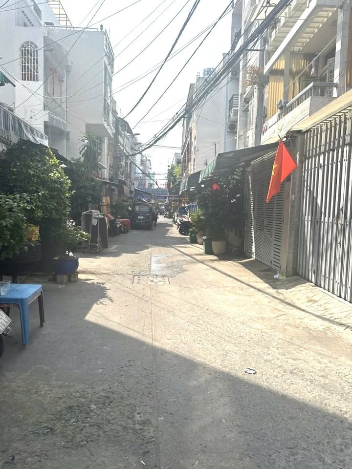 Nhà phố Âu Dương Lân, Quận 8, 50m² giá 8 tỷ - Sẵn sàng cho thuê ngay!