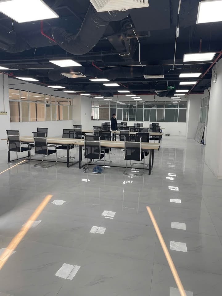 Sàn văn phòng cho thuê Lê Quang Đạo, Nam Từ Liêm 120m² giá 18 triệu - View thoáng mát!