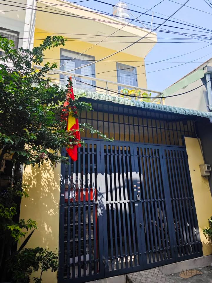 Nhà phố Quận 11 84m² giá 6 tỷ - Gần Siêu Thị Emart, dòng tiền ổn định!