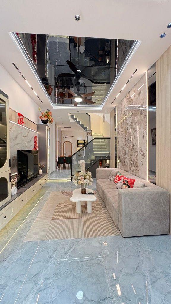 Nhà đẹp Gò Vấp 48m² giá 5.35 tỷ - Full nội thất sang trọng!