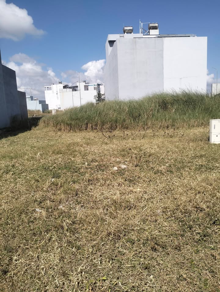 Townhouse đường Trần Kiệt, Tuy Hoà 100m² giá 1.95 tỷ - Cơ hội đầu tư tuyệt vời!