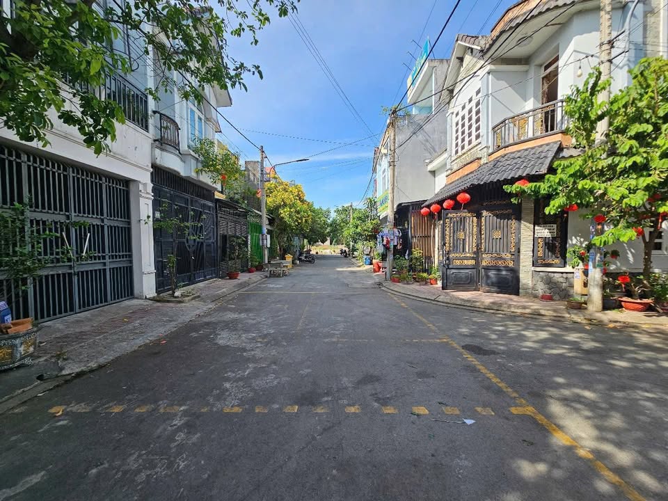 Đất nền phường Đông Hòa, Dĩ An 84.3m² giá 4.55 tỷ - Sổ hồng riêng, thổ cư 100%