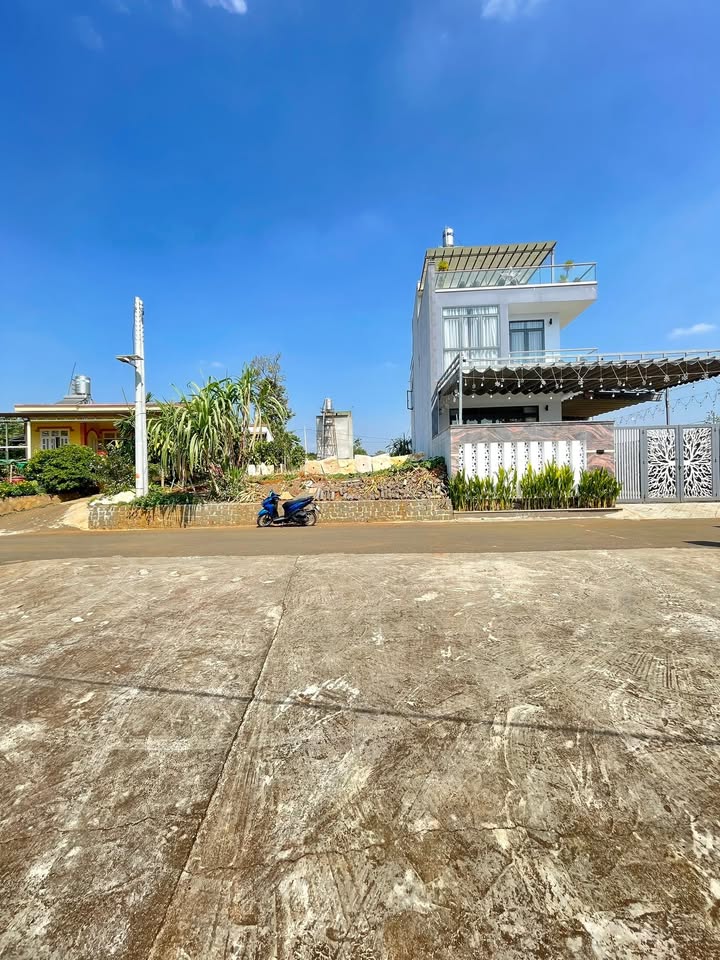 Đất thổ cư B'lao, Bảo Lộc 210m² giá 1.65 tỷ - Vị trí đẹp, thuận tiện!