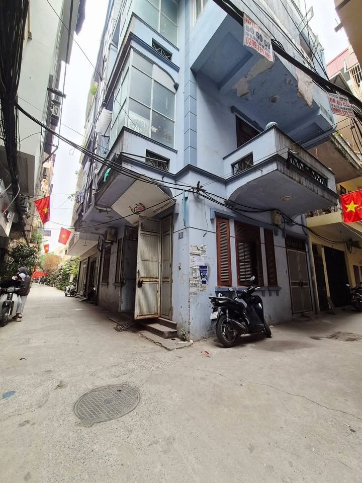 FrontHouse Tây Sơn Đống Đa 52m² giá 22.9 tỷ - Ô tô vào nhà, lô góc 2 mặt!