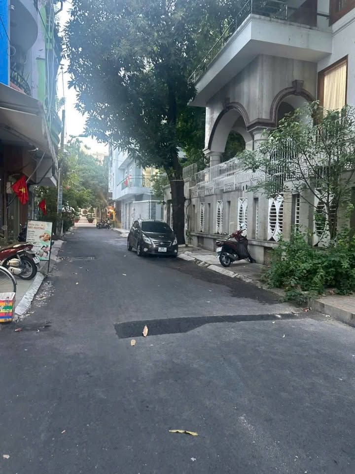 Nhà phố sang trọng 284 Lý Thường Kiệt, Q10 - 58m² giá 14 tỷ - Đầu tư sinh lời!