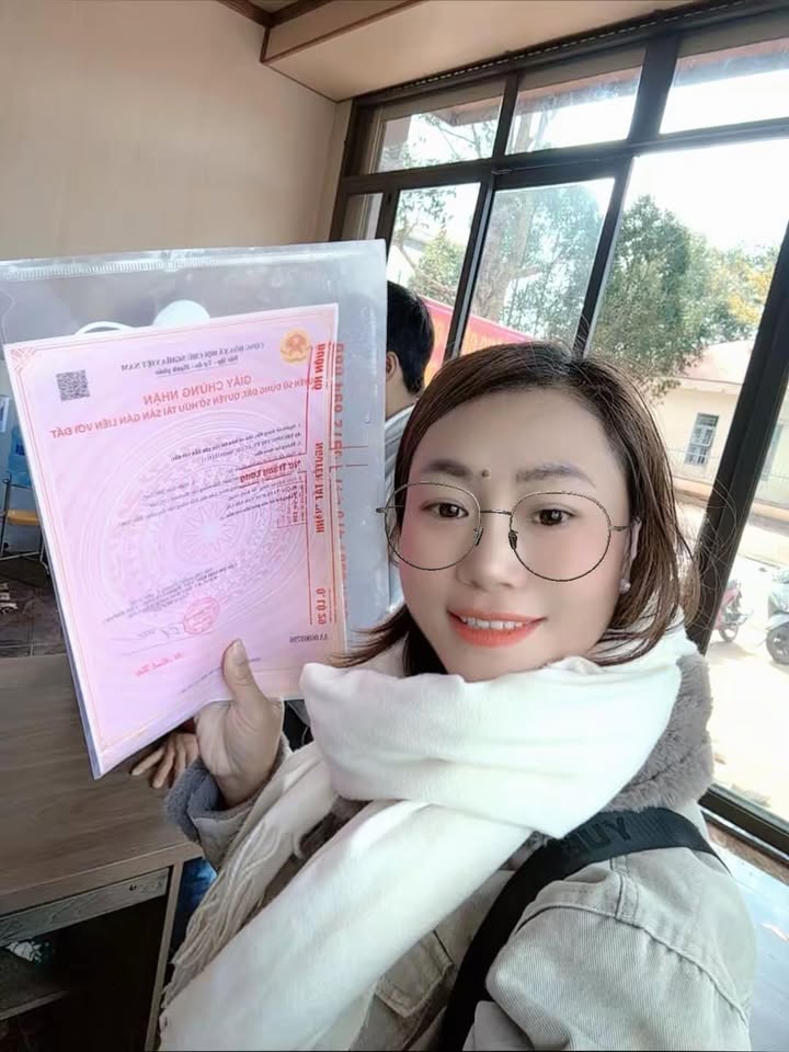 Đất nền 2 sào Bìa Hồng Thị Xã Buôn Hồ 720m² giá 1.13 tỷ - Sổ hồng chính chủ!