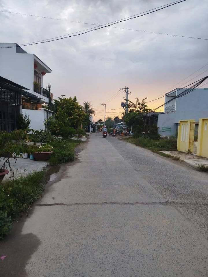 Đất mặt tiền Hương Lộ 45, Diên Phú 331m² giá chỉ 15.5 triệu/m² - Cơ hội đầu tư lý tưởng!