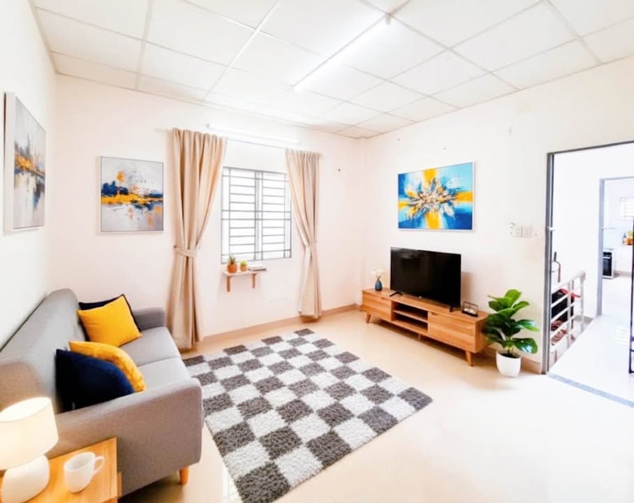 Nhà phố Lê Văn Sỹ, Phú Nhuận 81m² giá 9.3 tỷ - Chính chủ bán gấp!