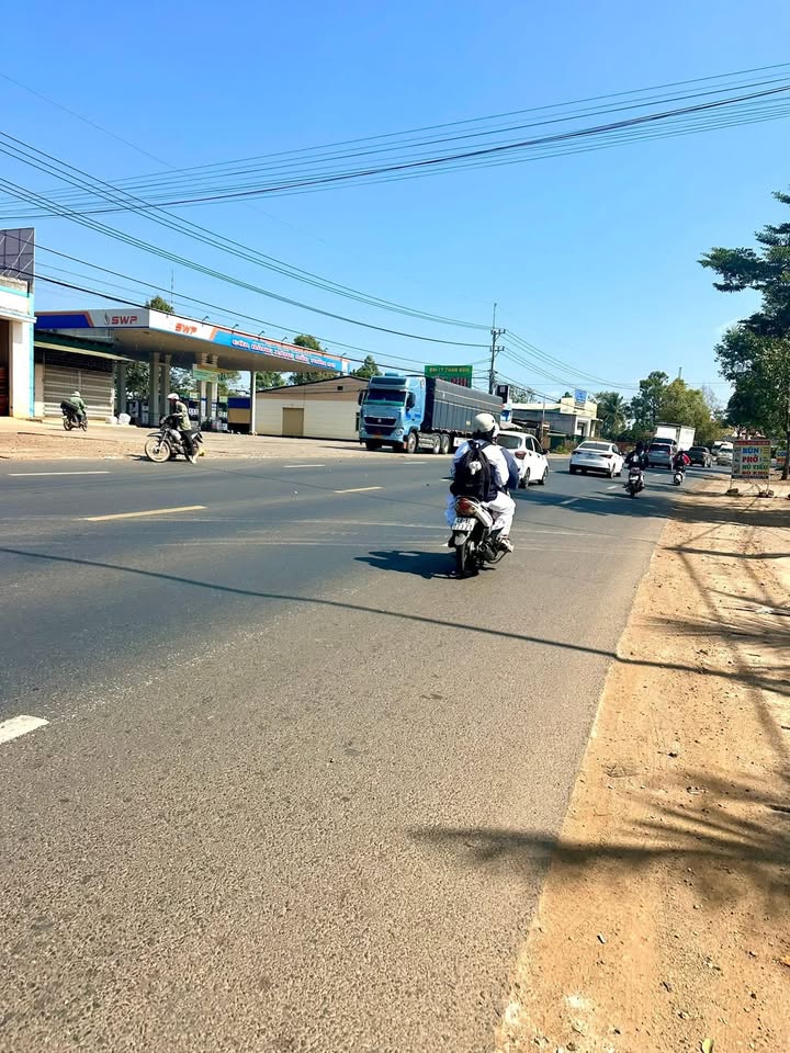 Đất thổ cư mặt tiền Quốc Lộ 14, Đức Mạnh, Đắk Mil 228m² giá 12.88 tỷ - Kinh doanh lý tưởng!