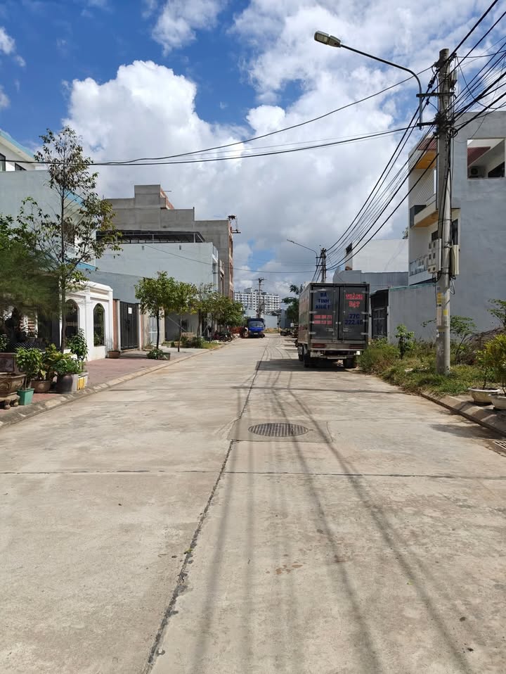 Đất 2 mặt tiền Nhơn Bình 95m² giá 2 tỷ - Đầu tư sinh lời ngay!