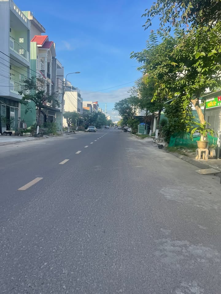 Đất 2 Mặt Tiền Đường Sư Đoàn 3 Sao Vàng, 75m² giá 4 tỷ - Cơ hội đầu tư hấp dẫn!