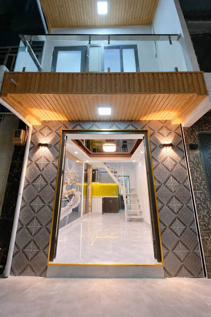 Nhà phố Đoàn Văn Bơ, Quận 4, 19m² giá 2.65 tỷ - Sang trọng, tiện ích đầy đủ!