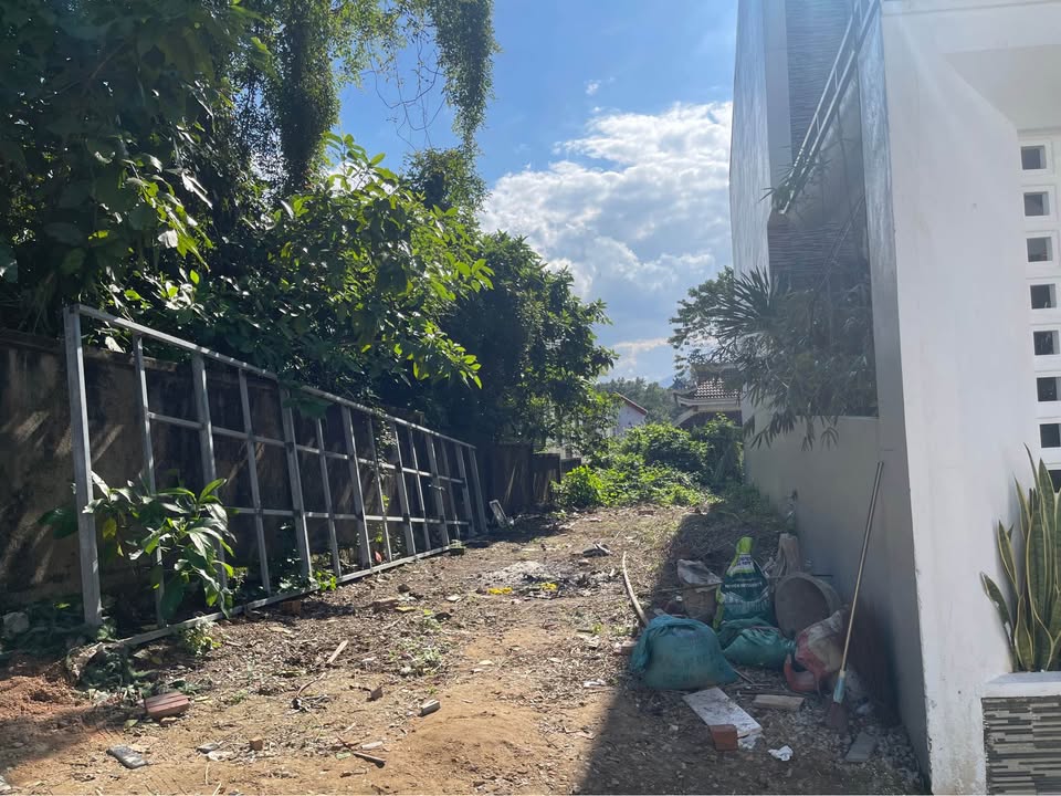 Đất nền 82 Quãng Tế, Thủy Thanh, 100m² giá 1.87 tỷ - Ô tô vào tận ngõ!