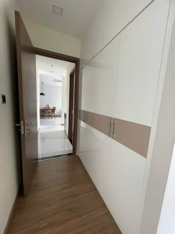 Căn hộ Toà P7 Bình Trị Đông B 90m² giá 11 tỷ - Full nội thất sang trọng!