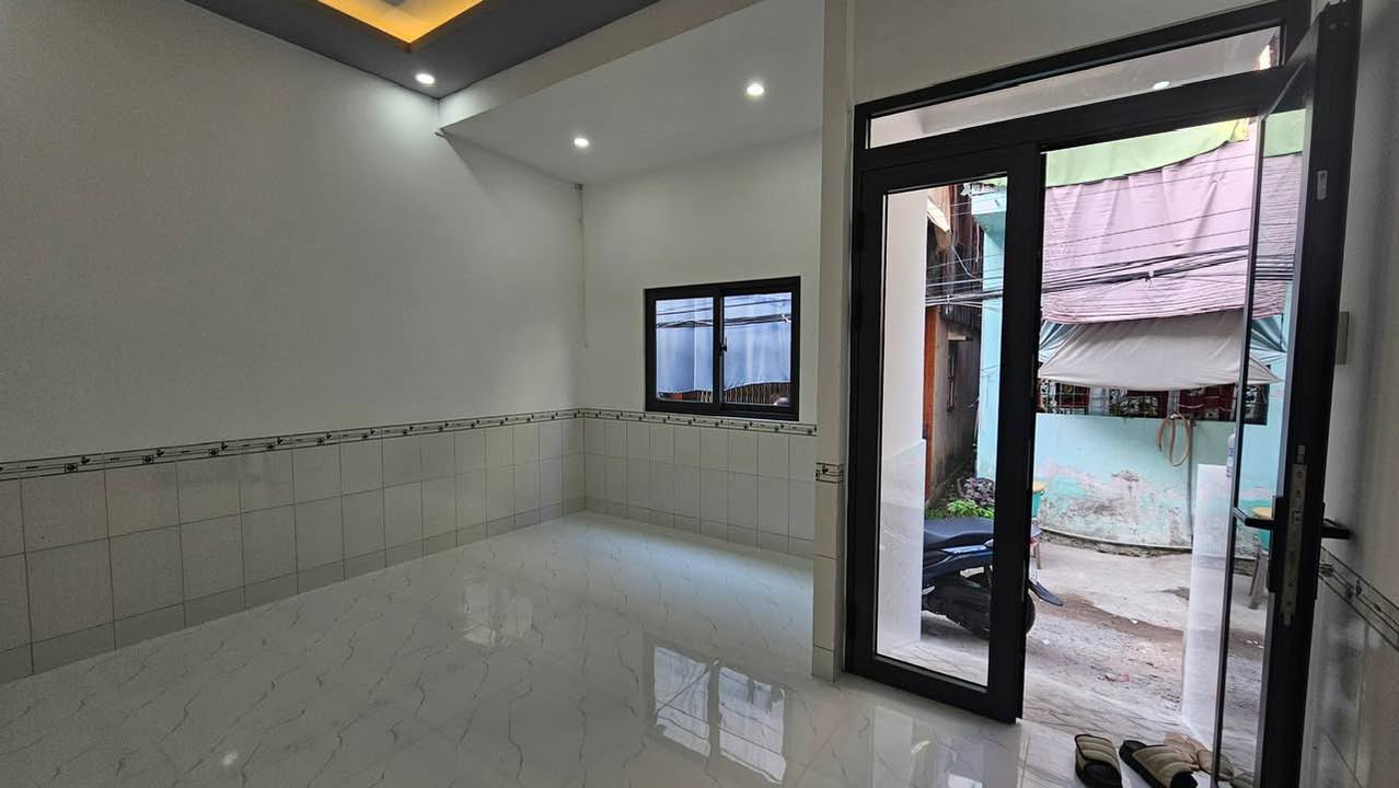 Nhà mới bán tại Thị trấn An Châu, An Giang - Sổ hồng đầy đủ, giá 600 triệu