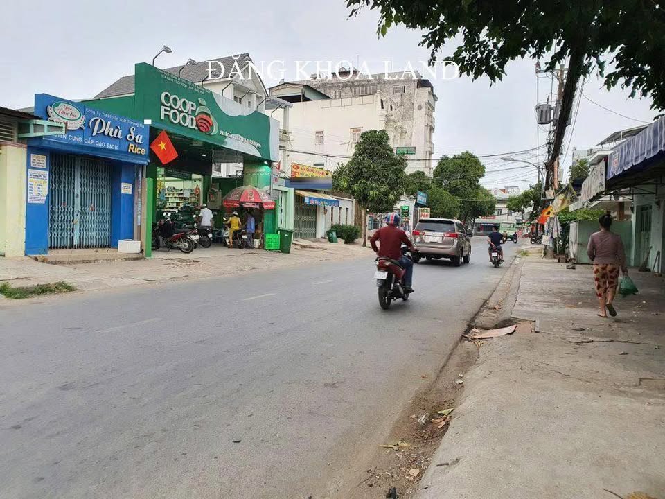 Đất mặt tiền Làng Tăng Phú, Thủ Đức 245.2m² giá 16 tỷ - Cơ hội đầu tư sinh lời cao!