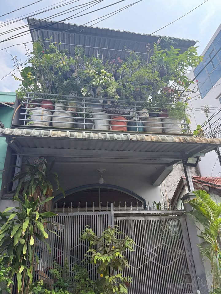 Nhà 2 mặt tiền đường số 311, Phường Hiệp Phú, 67m² - Giá chỉ 4.3 tỷ!