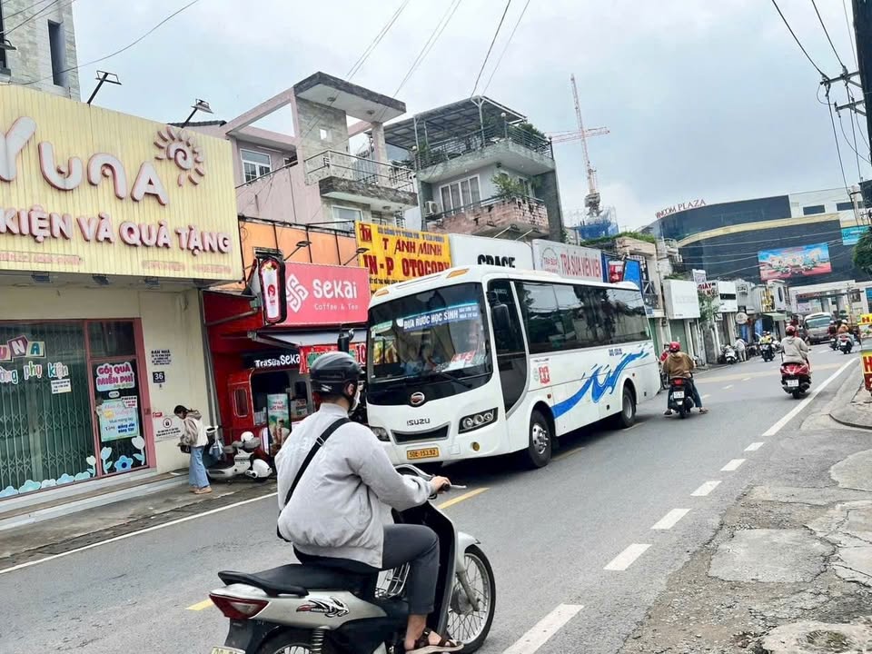 Nhà mặt tiền Tô Vĩnh Diện, Thủ Đức 290m² giá 42 tỷ - Cơ hội đầu tư hiếm có!