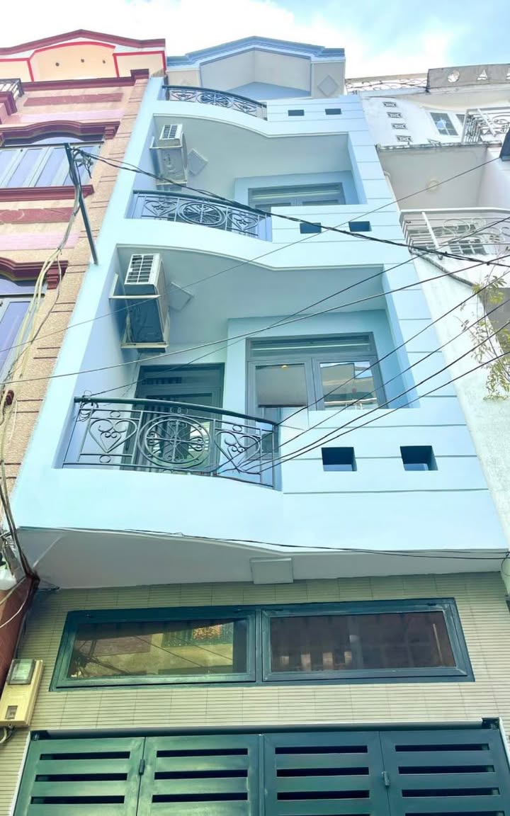 Nhà phố Lê Quang Định Bình Thạnh 50m² giá 8.1 tỷ - Sổ hồng đầy đủ, hoàn công ngay!